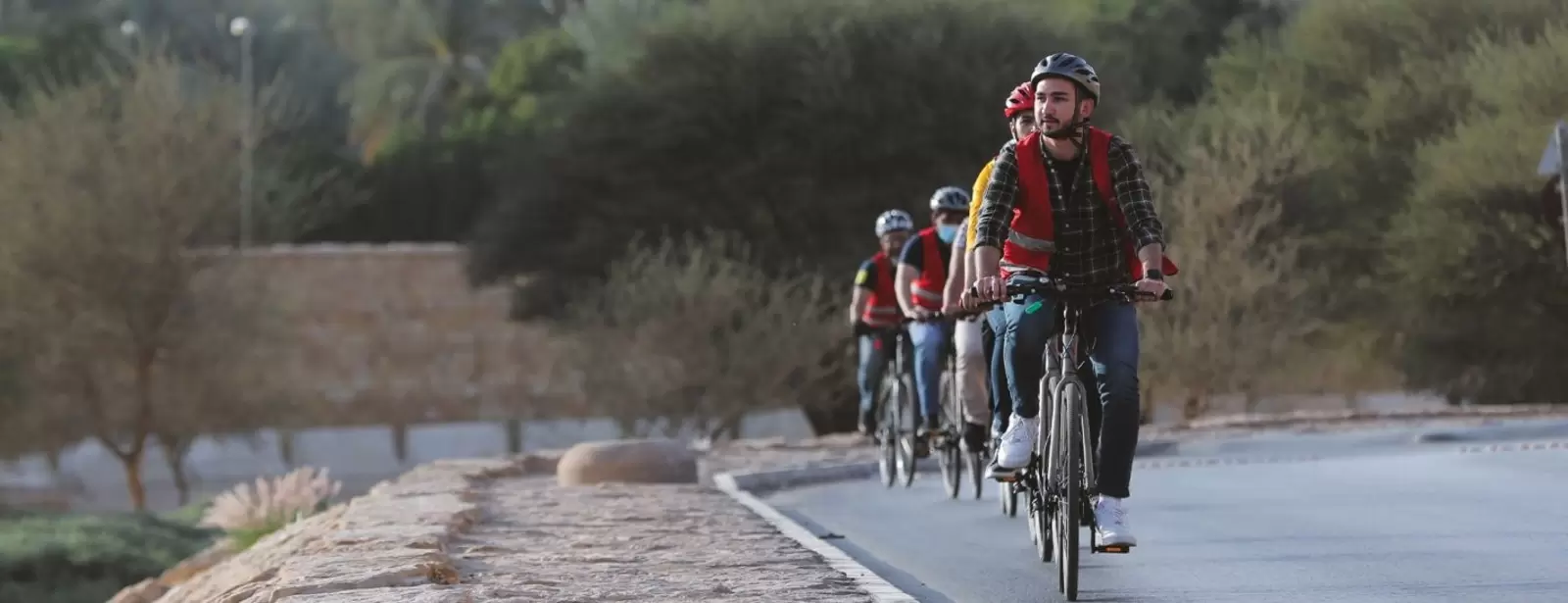 Biking Tour in Wadi Hanifa