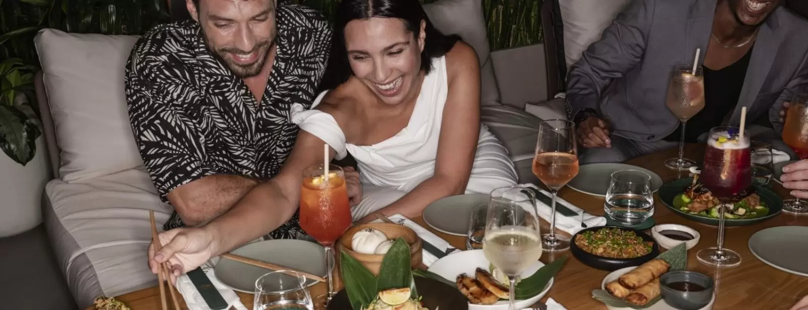 AURA Skypool Dining Experience