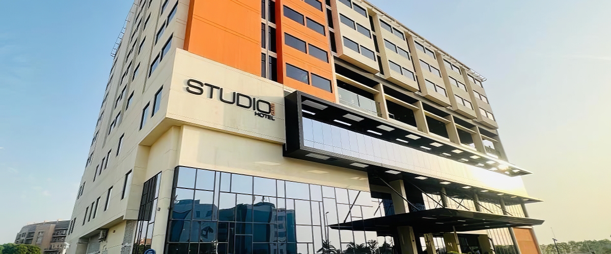 Studio One Hotel