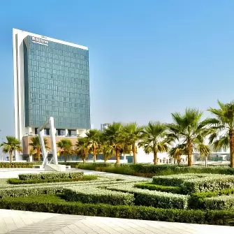6JF5+GQ Manama