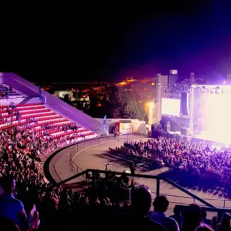 İsmet İnönü, 2055. Sk. No:11, 35930 Çeşme/İzmir, Türkiye