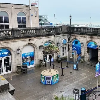 Unit 1 Madeira Dr, Brighton and Hove, Brighton BN2 1AY, UK