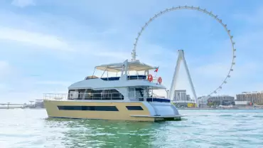 1 Hour Marina Yacht Tour