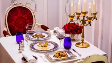 3 Course Romantic Dinner at Palazzo Versace Hotel