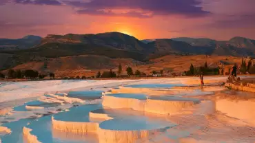 Exclusive Pamukkale & Hierapolis Tour with Meals & Transfer