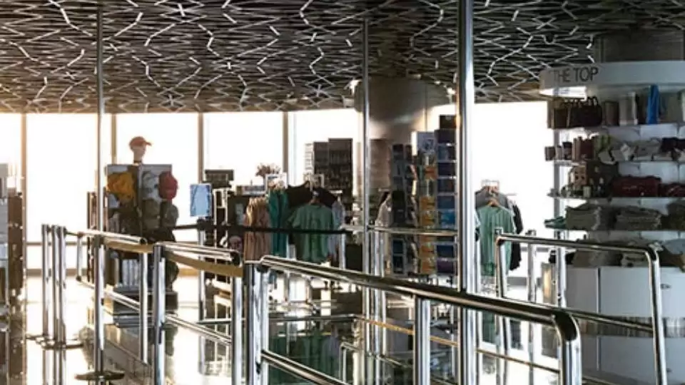 At The Top, Burj Khalifa: Level 124 + Souvenir