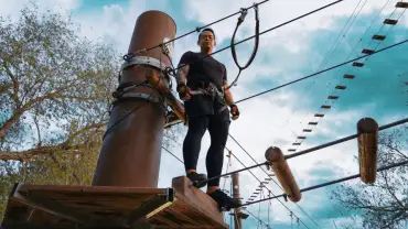 منتزه أفينتورا - كاسر الحدود