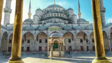 Blue Mosque & Hippodrome Guided Tour