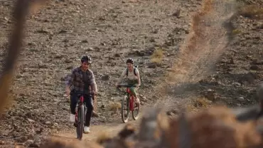 Kayak, hike and bike adventure in Hatta