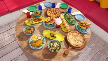 Doha Beach Club Brunch By The Sea