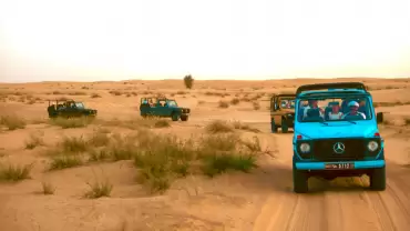 Dubai: Morning Heritage Safari by Vintage G-Class & Al Marmoom Oasis