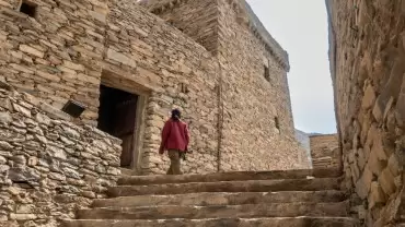 Walking experience through Thee Ain Historical Village