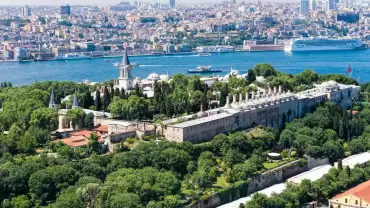 Istanbul: Topkapi Palace-Harem, Basilica Cistern, Blue Mosque, Hagia Sophia with Live Guide