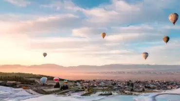 Pamukkale Hot Air Balloon Flight from Antalya with Lunch & Transfer