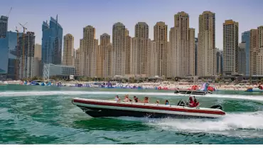 90 Mins Guided Sightseeing Boat Tour