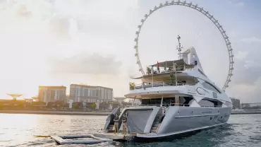 Sunseeker Superyacht Experience with Gourmet Dining,Premium Drinks & Live Music