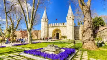 Topkapi Palace & Harem Museum Ticket & Audio Guide